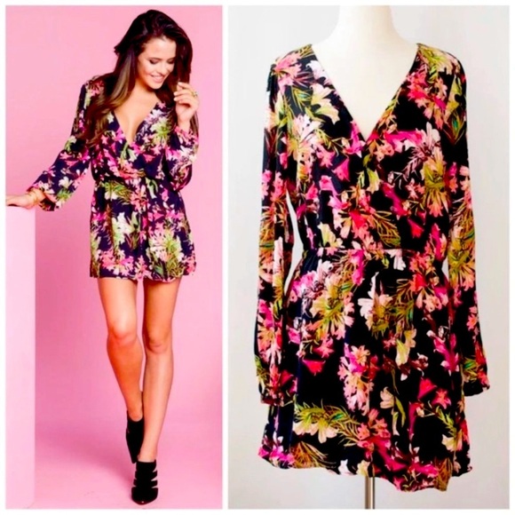 LOVERS + FRIENDS Dress Floral Flowers Mini Black Pink Green Size Medium Like new - Picture 3 of 6